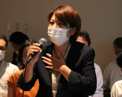 能作　千春 氏
